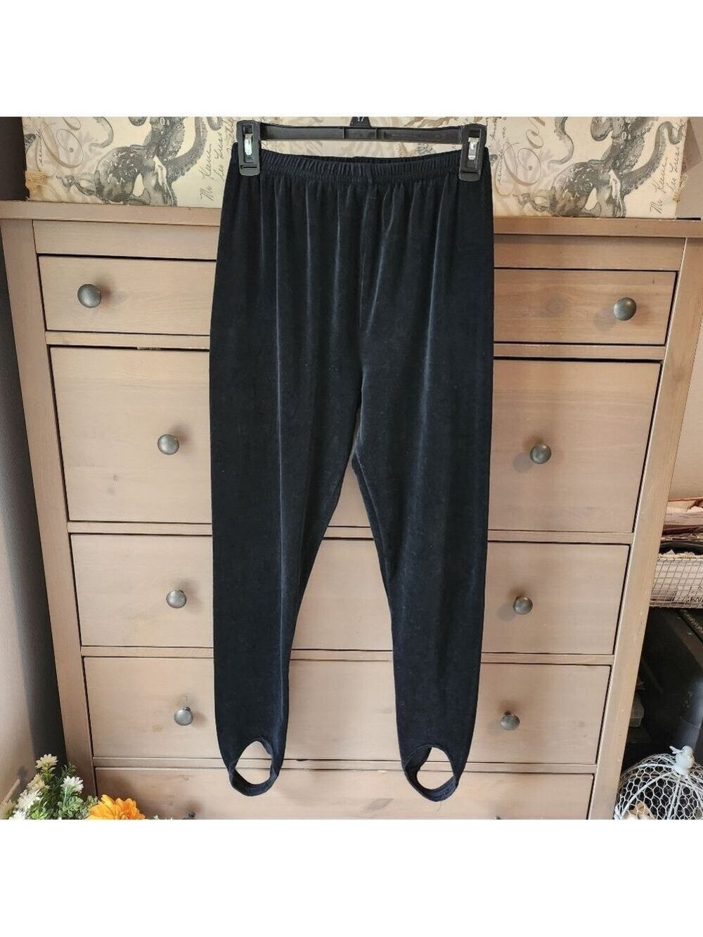 Vintage black velvet stirrup leggings